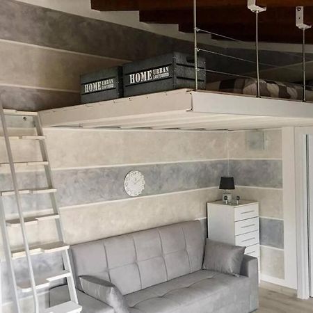 La Petite Maison De Stephanie クルザネ エクステリア 写真